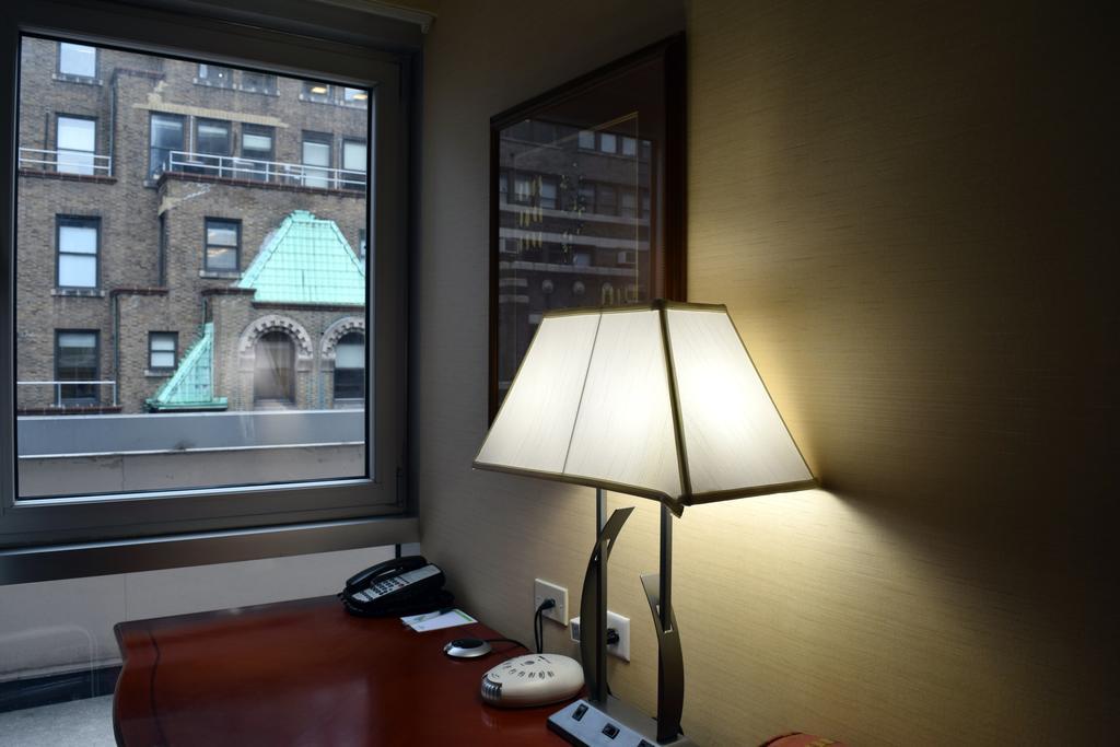 Wingate By Wyndham Manhattan Midtown นิวยอร์ก ภายนอก รูปภาพ