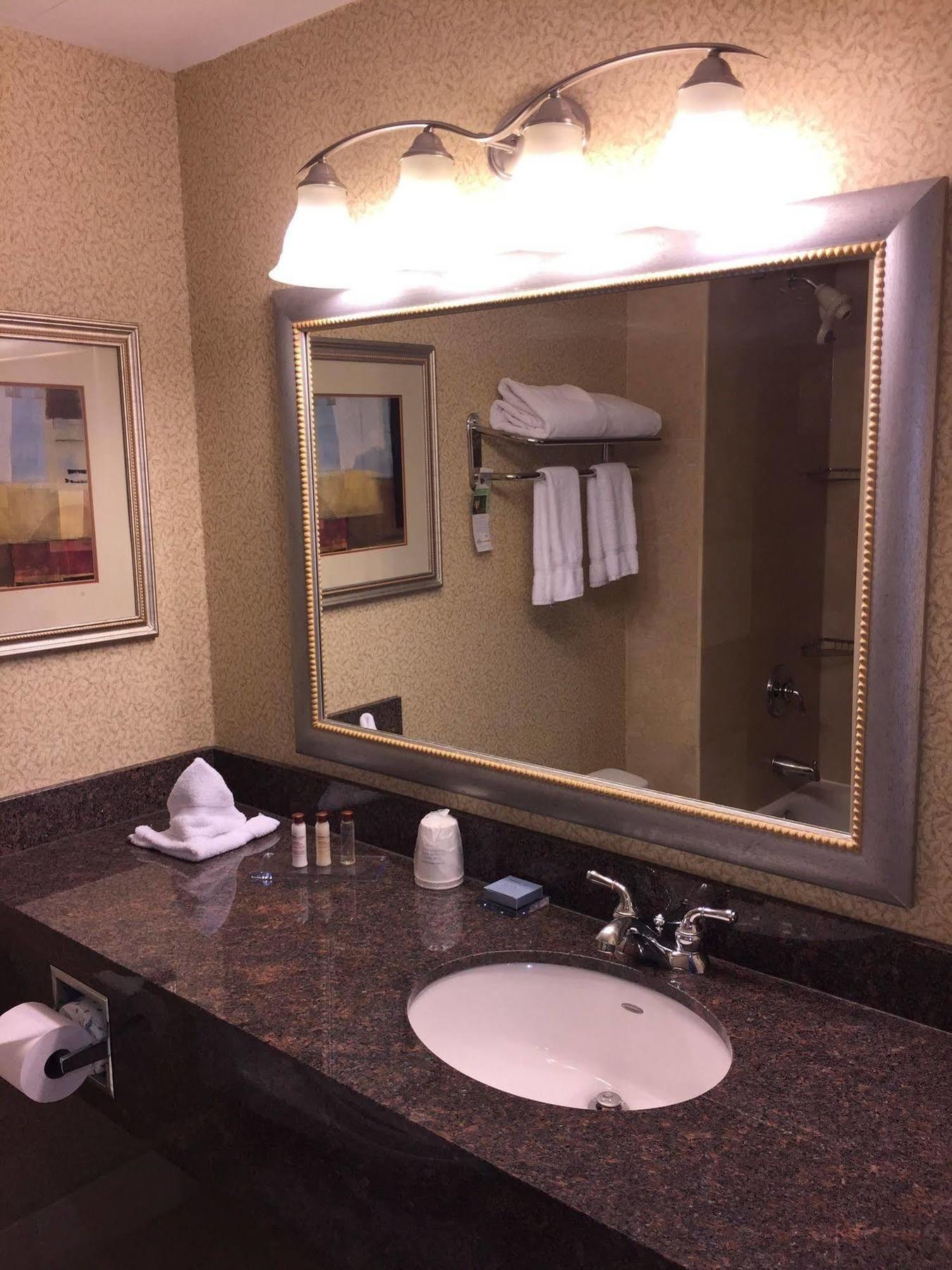 Wingate By Wyndham Manhattan Midtown นิวยอร์ก ภายนอก รูปภาพ