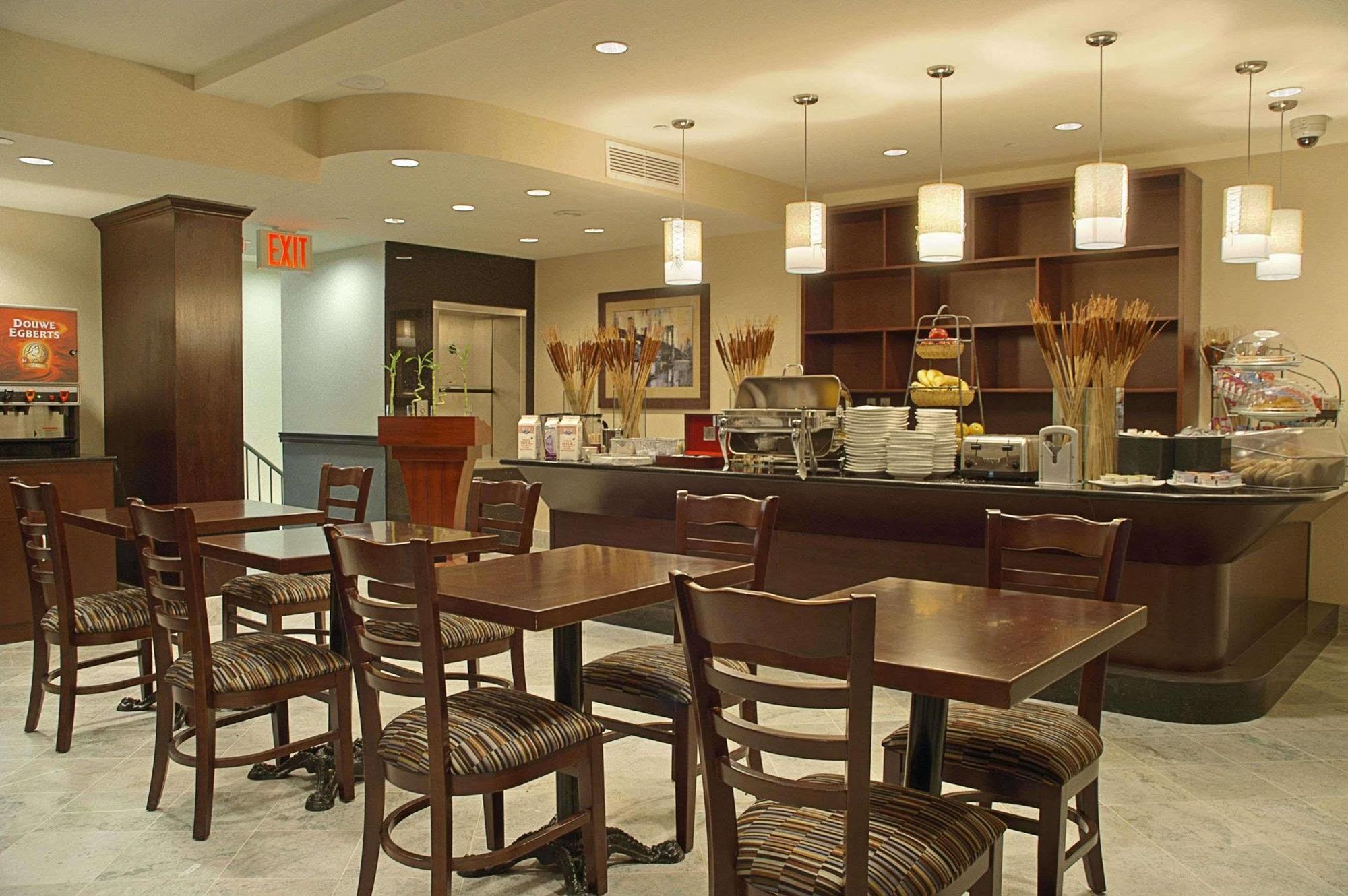Wingate By Wyndham Manhattan Midtown นิวยอร์ก ภายนอก รูปภาพ