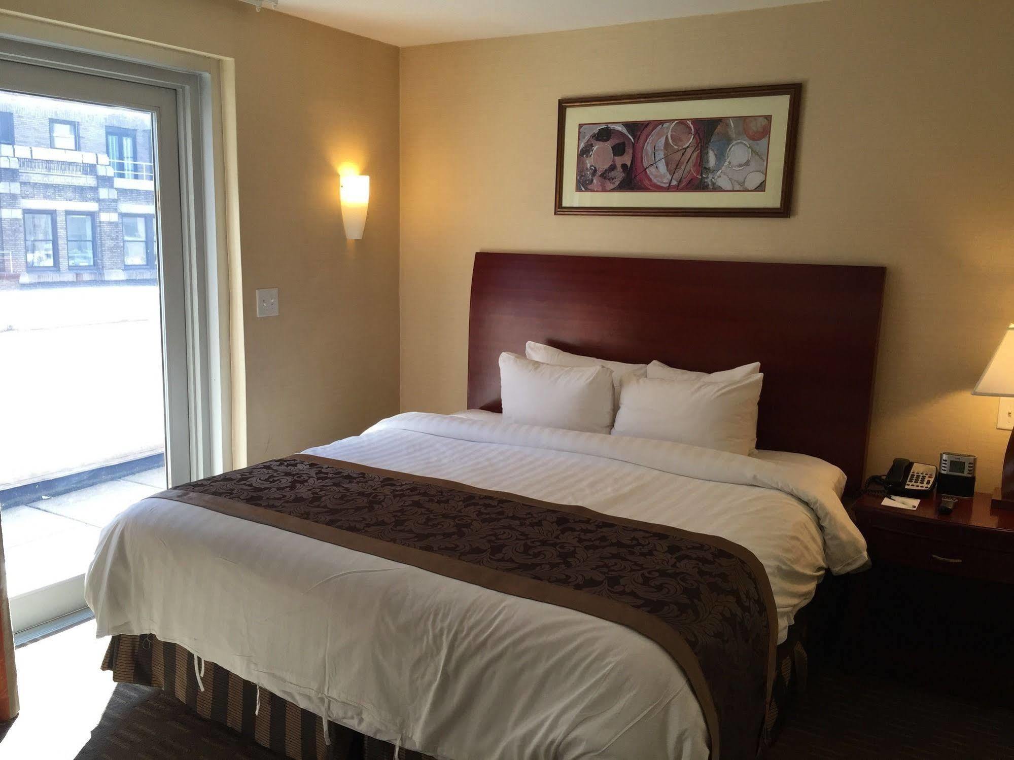 Wingate By Wyndham Manhattan Midtown นิวยอร์ก ภายนอก รูปภาพ